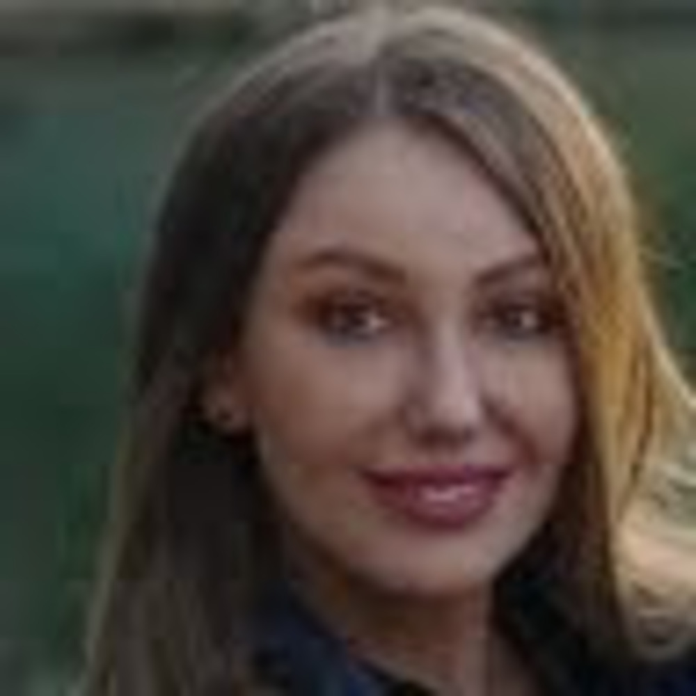 Meet your Posher, Marina